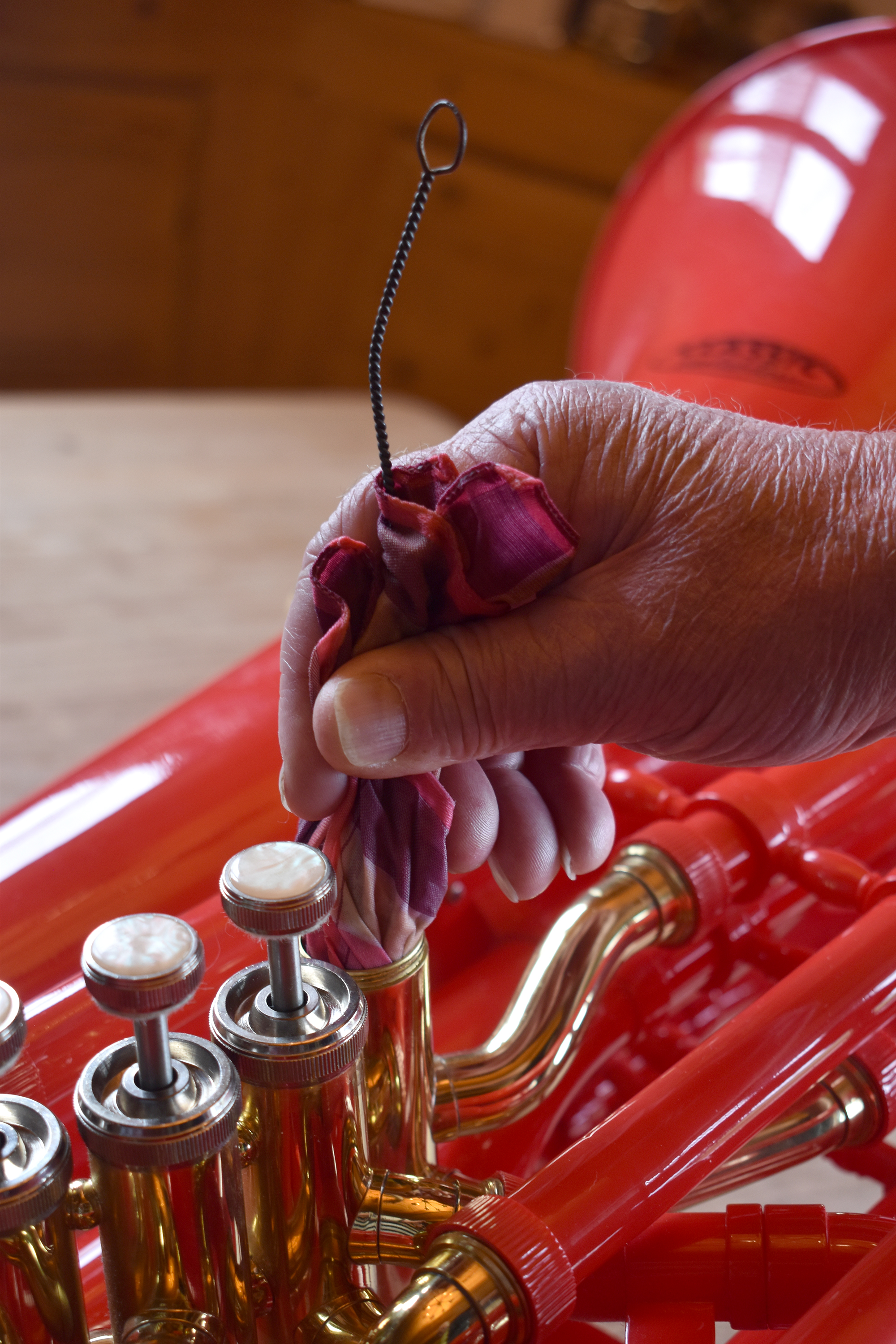 Reinigen der Ventilhülse eines Pumpventils